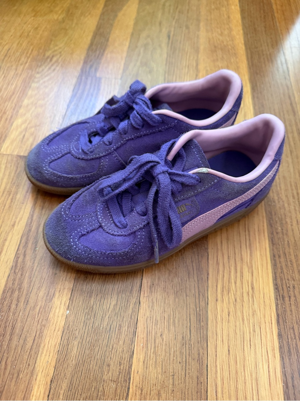 Puma Kids Purple Palermo Suede Sneakers with Pink Accents size 1.5